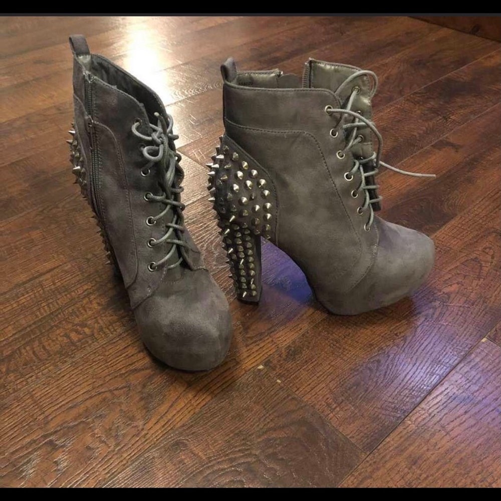 Heel Boots